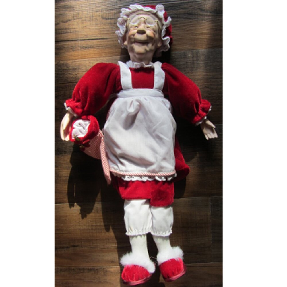 Hamilton Collection Porcelain Heritage Doll 18" Mrs. Claus
